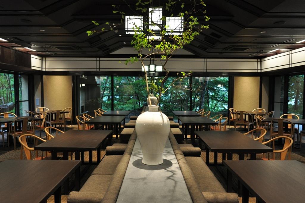 積善館　佳松亭・山荘 中之条町