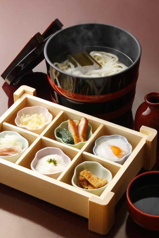 積善館　佳松亭・山荘 旅館